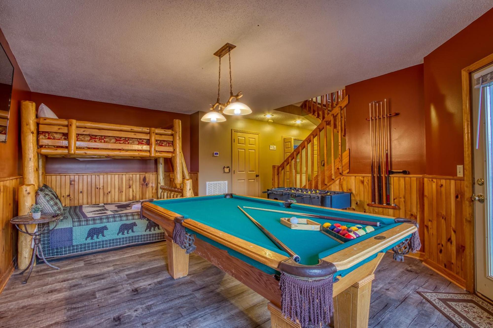3 Decks, Mtn Views! Tree Tops By Honeybearcabins - Luxury Rain Showers, 3 King Suites, Xl Hottub, Fireplace, Bear Sightings Gatlinburg Esterno foto